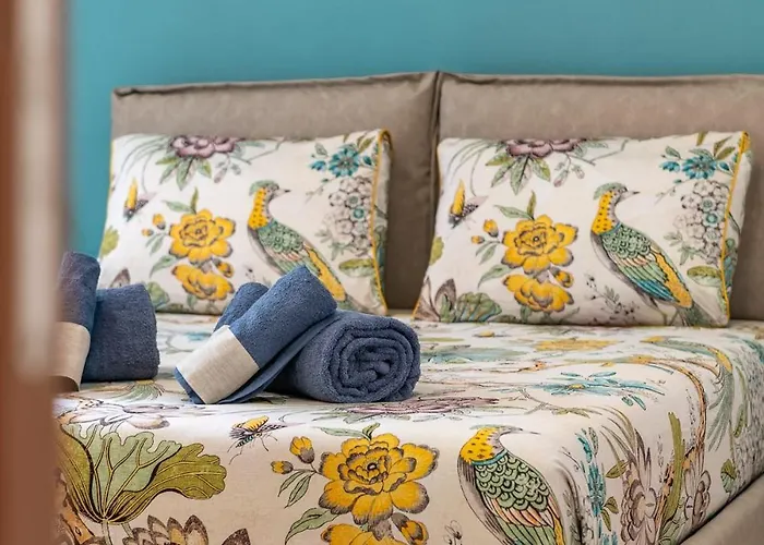 Апартаменты The Silk House